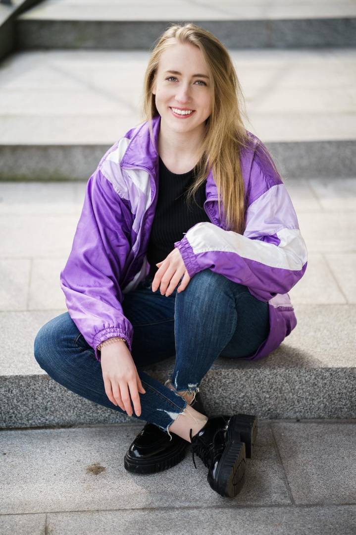 Portrait von Caroline Bröker