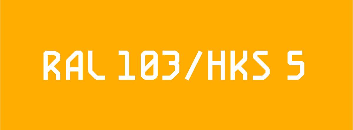 Weiße Schrift „RAL 103/HKS 5“ auf orangefarbenem Hintergrund.